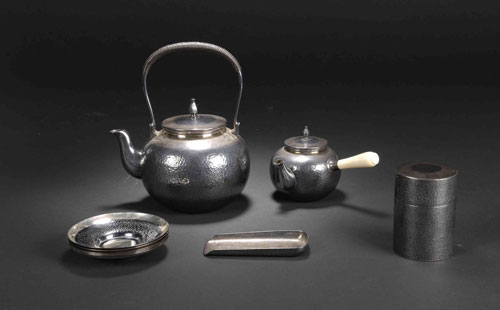茶、牛奶或汽水會(huì)腐蝕不銹鋼帶制品，這是真的嗎？